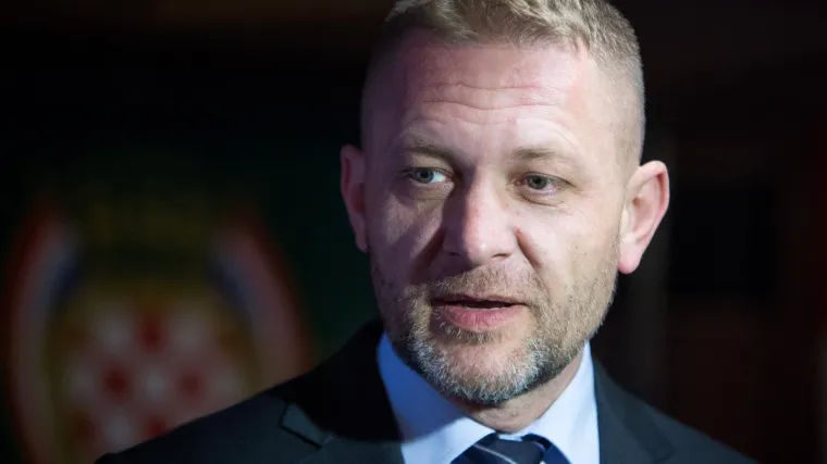 'U Novoj Republici nema konzervativne opcije'