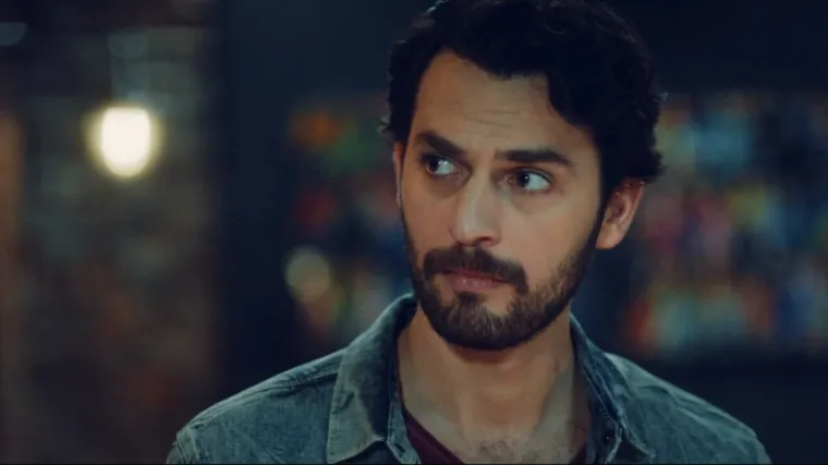 Studentica Ajlin optuži Kerima da ju je maltretirao zbog čega on poludi (Djevojka sa sela)