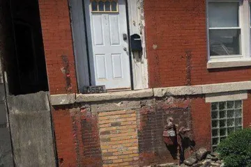 Zavr&scaron;io u blatnoj rupi dubokoj dva metra