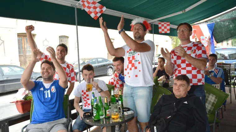 Prvi čovjek grada: 'Nismo zabranili gledanje utakmica na terasama!'