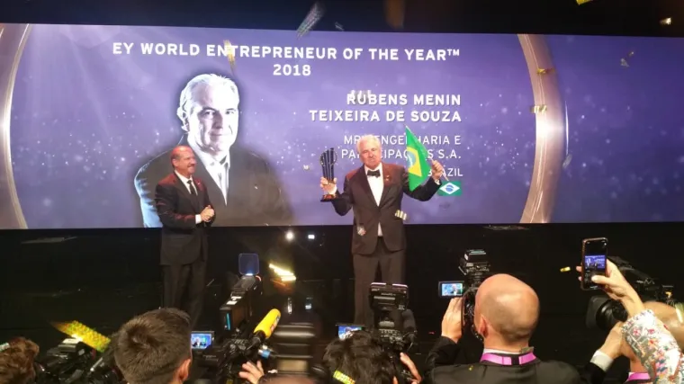 Na izboru za EY poduzetnika godine pobijedio Brazilac koji gradi kuće za ljude s nižim primanjima