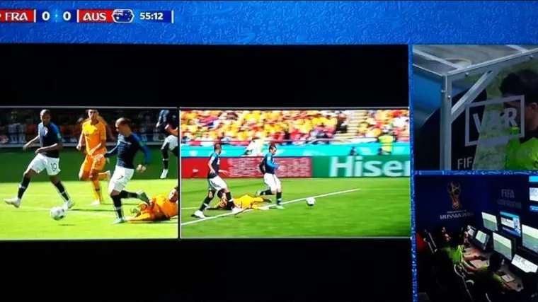 Urugvajac prvi na SP-u dosudio penal uz pomoć VAR-a i odmah izazvao kontroverze