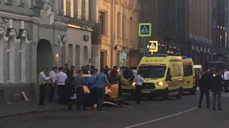 Taksijem se zabio među navijače Meksika pa poku&scaron;ao pobjeći, 8 ozlijeđenih