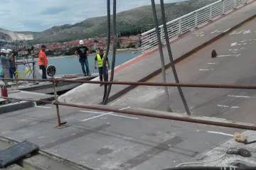 Pogledajte kako izgleda prvo dizanje Čiovskog mosta