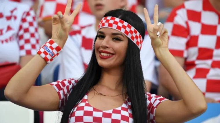 Progovorila navijačica koja je u subotu ukrala &scaron;ou