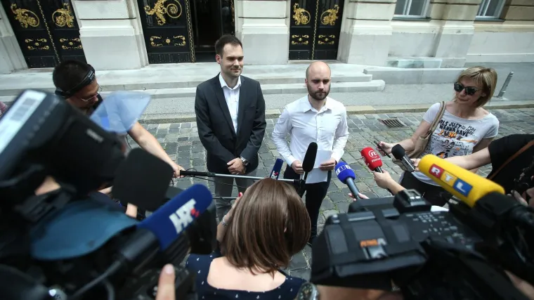 'Narod odlučuje' nada se da se provjeravanje potpisa neće koristiti za odugovlačenje raspisivanja referenduma