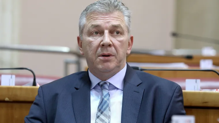 Biv&scaron;i ministar MUP-a o porastu migrantske aktivnosti: 'Nažalost, Europa je sve spremnija oružjem zaustaviti migrante'