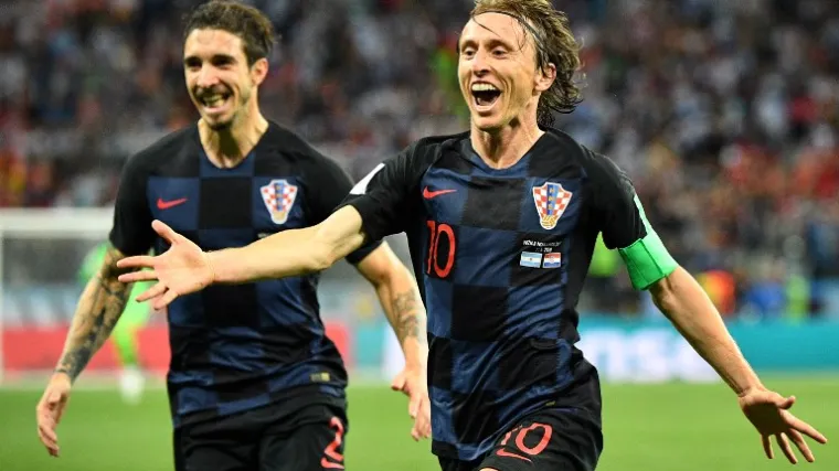 Sa suzama u očima kapetan se obratio naciji, imao je &scaron;to i za reći