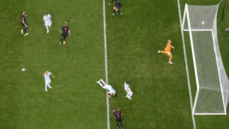 3-0 NA RAKETIN POGON: Pogledajte kako je Ivan Rakitić zabio za jednu od najvećih pobjeda Vatrenih u povijesti!