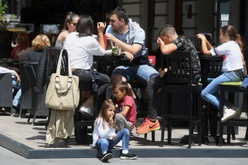 PRODUŽENI VIKEND ISPRAZNIO GRAD: Ovako izgleda subotnja špica kad svi odu na more