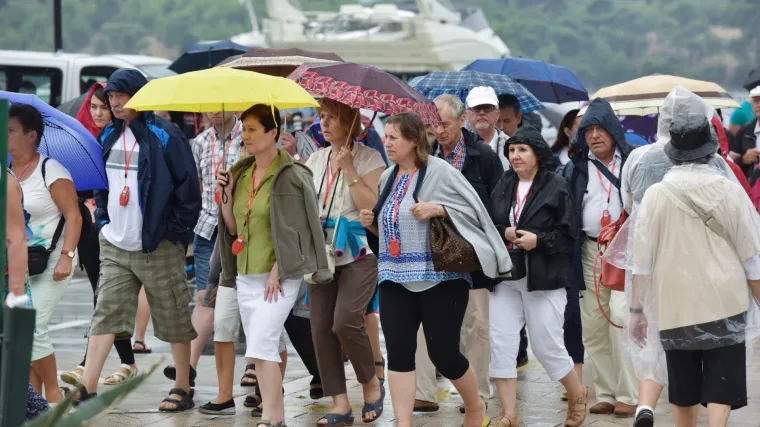 Istražili smo &scaron;to posjetitelji na&scaron;e obale rade kad je lo&scaron;e vrijeme