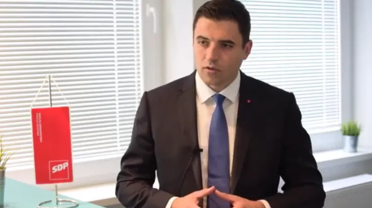 Bernardić zbog peticije poručio kolegama iz stranke: 'Pozivam članove i članice da se javno suprotstave'
