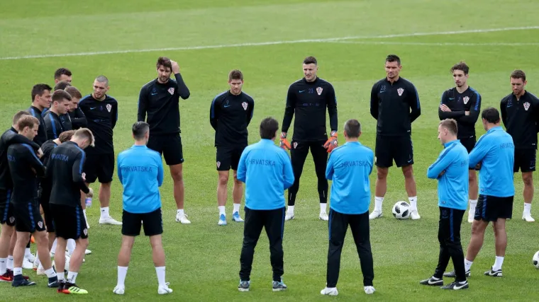 Silom neprilika sjajni hrvatski veznjak ima novi imidž, pogledajte kako izgleda