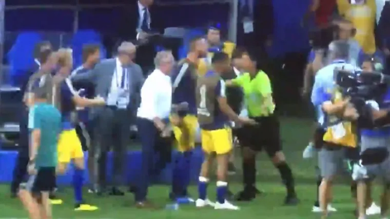 Zaiskrilo nakon pobjede Elfa i golčine Kroosa u 95., procurio i video