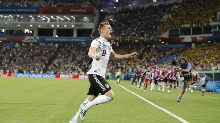 'Elf' jedva izvukao živu glavu: Kroos u posljednjim sekundama pogodio iz slobodnjaka za pobjedu Njemačke