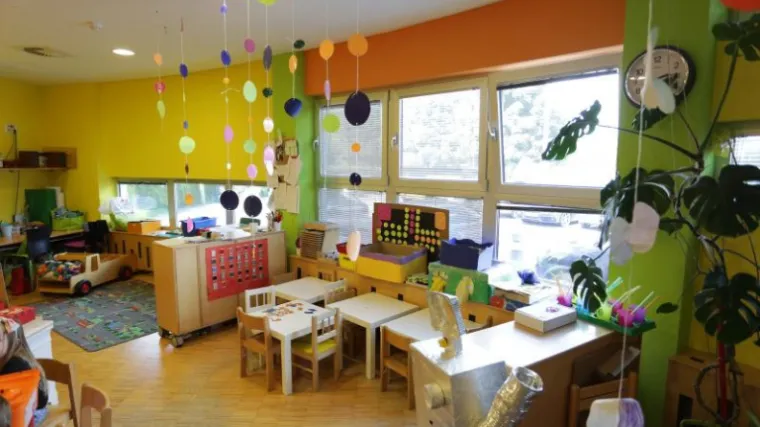 Najprije se pojavi visoka temperatura, bol u ustima i grlu, a onda slijedi osip. Evo &scaron;to učiniti!