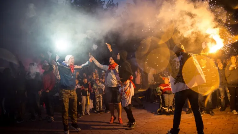 Oteta hrvatska zastava u njihovim rukama dokaz je da je bilo nereda