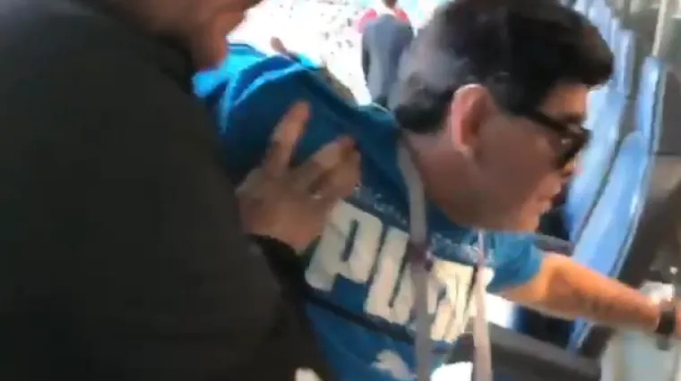 Mali zeleni divljao na tribini pa mu na kraju pozlilo, prebačen je u bolnicu