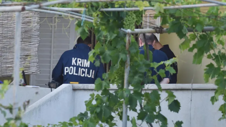 Poku&scaron;aj ubojstva u Bjelovaru: Pucao na ženu iz vatrenog oružja, hitno je prebačena u bolnicu