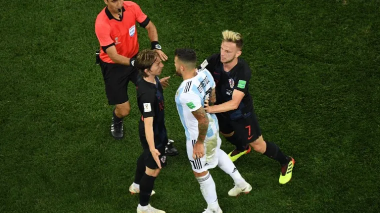 Ugledni portal uvrstio dvojicu veznjaka u idealnih 11 Svjetskog prvenstva