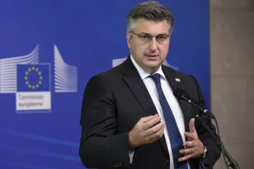 'Pogre&scaron;na je teza da osiguranici 2. stupa gube pravo na dodatak od 27 posto, jer ono niti ne postoji'