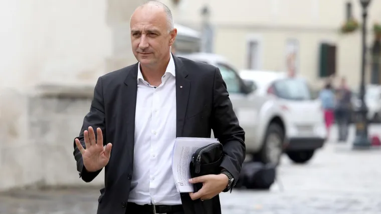 Vrdoljak sa susreta HNS-ovaca: 'Na&scaron;a zadaća je obrana moderne i proeuropske Hrvatske'