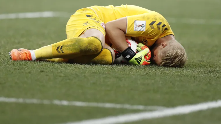 Kasper Schmeichel nakon ispadanja: 'Svi koji imaju mu*a to napraviti zaslužuju moje po&scaron;tovanje'