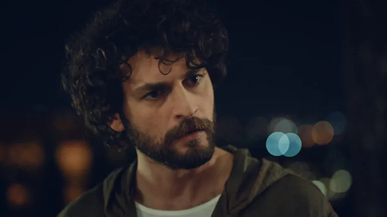 Kerim odluči dokazati Huliji da mu je stalo do nje (Djevojka sa sela)