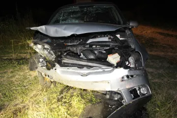 Automobil sletio u odvodni kanal u Slobodnici, dvoje teško ozlijeđenih