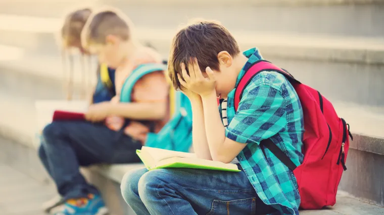 Stres u ranom djetinjstvu vodi depresiji i dru&scaron;tvenim problemima