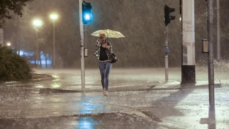 Nevrijeme stiže u Hrvatsku, oglasio se i Meteoalarm; evo &scaron;to nas čeka