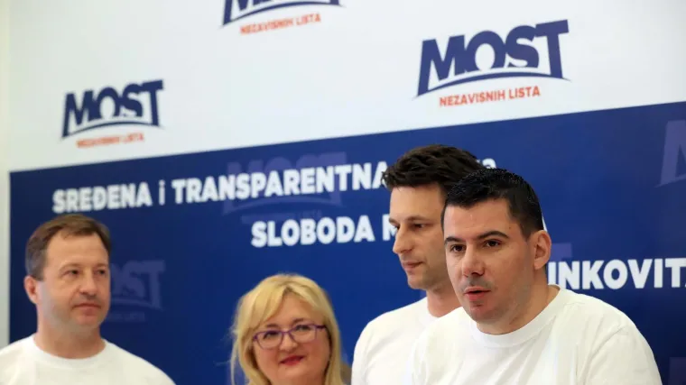 'Ne idemo na godi&scaron;nji odmor i nismo mi nikakvi populisti!'