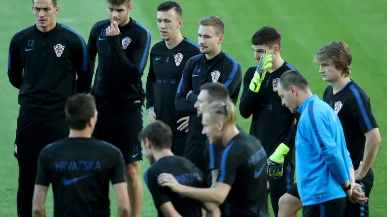 Glasujte u Anketi: S kojim sastavom Hrvatska treba istrčati protiv Engleza u polufinalu?