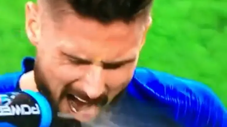 'Pa on ne može pogoditi niti usta sokom, a kamoli zabiti gol'