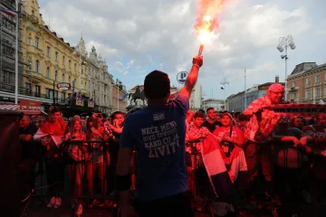 'FIFA zataškava fašističke ispade hrvatskih navijača u Rusiji'