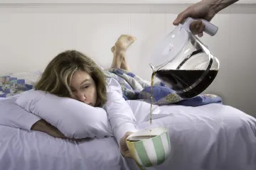 Pretjerali ste jučer i jedva čekate šalicu kave? Istraživanje je pokazalo koliko je to korisno