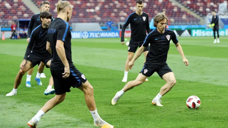 Vatreni ru&scaron;e televizijske rekorde na Otoku: Uz bok kraljevskim vjenčanjima i ispraćaju princeze Diane