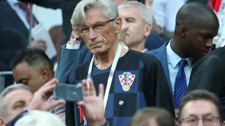 Kamere snimile Tomislava Horvatinčića kako bodri Vatrene u crnom dresu