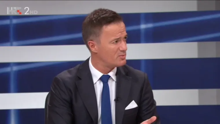 'Jedino me bilo strah kad sam vidio avion pun političara'