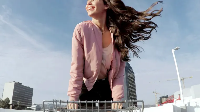 Kako beživotnoj kosi vratiti prirodno zdrav sjaj?