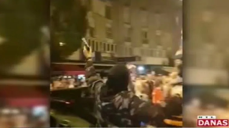 Tamna strana sinoćnjeg slavlja: U Zagrebu s fantomkom na glavi pucao iz pištolja!