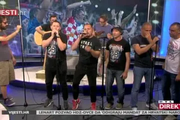 Zaprešić Boysi poklonili Šprajcu francusku salatu i otpjevali svoj veliki hit