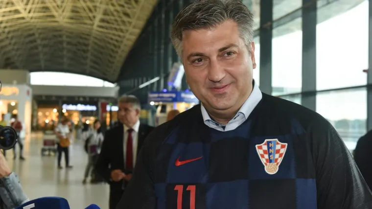 Plenković poslodavcima: Pustite zaposlenike na doček Vatrenih