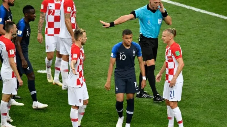 Nogometni svijet &scaron;okiran spornom sučevom odlukom; evo &scaron;to o tome kaže Casillas