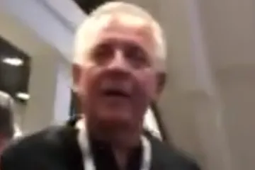 'Kako te nije sram, što si ga doveo ovdje?!'