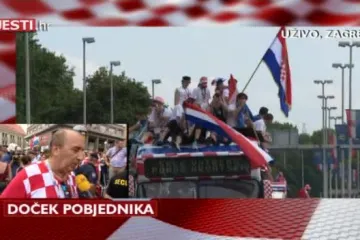 I Mladen Grdović na Trgu dočekuje Vatrene: 'Ovo nikada nisam doživio, prekrasno slavlje'