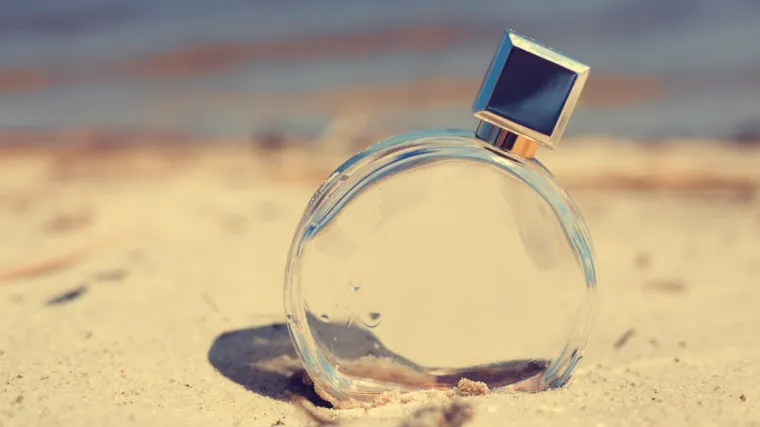 Top 5 ženskih ljetnih parfema koji nas mirisom vode do najljepših plaža
