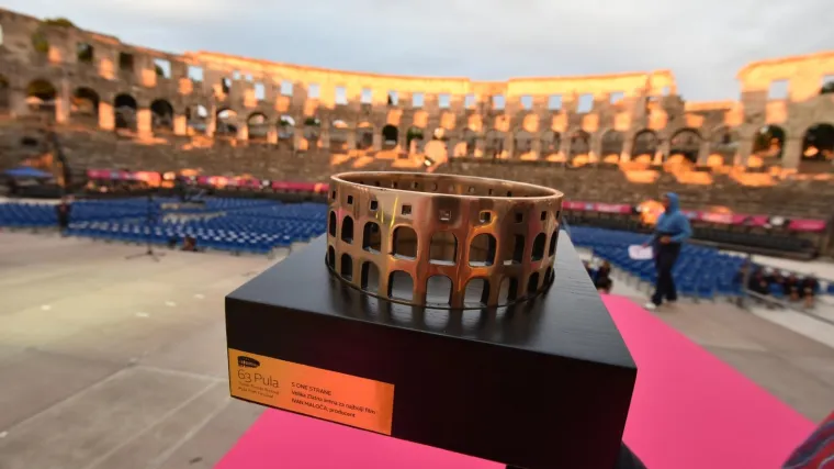 Filmovi 'Osmi povjerenik'i 'Comic Sans' uzeli po pet nagrada