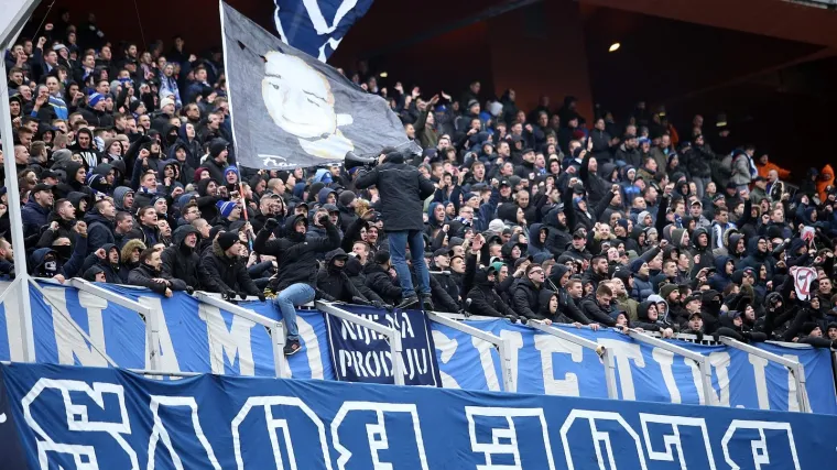 Bad Blue Boysi navijanje sele na jug