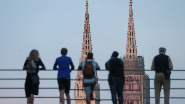 Usprkos prognozama, zagrebačko ljeto itekako živi: Samo u srpnju do&scaron;lo 111 i pol tisuća stranaca
